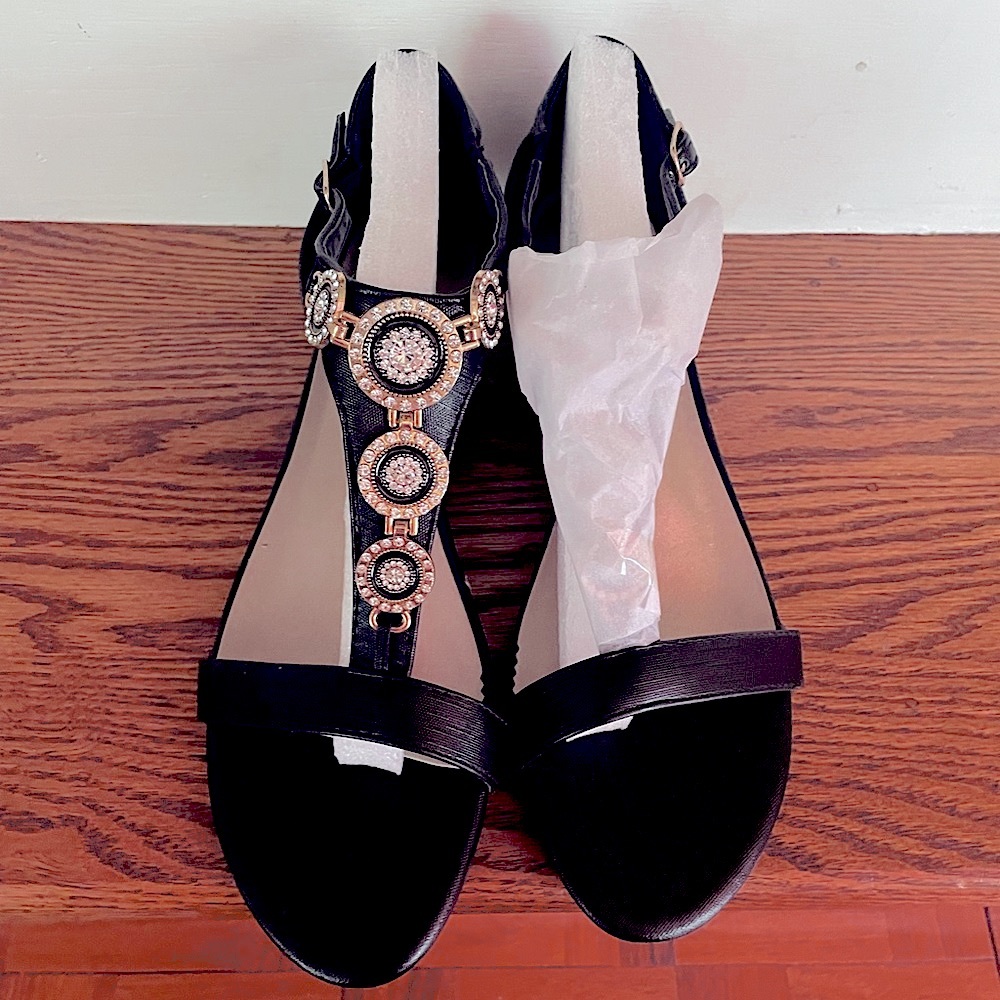 Bellini Lynn wedge sandal, black fabric 10W rhinestone on t-strap medallions NIB